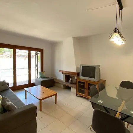 Ca La Neus شاليه El Pla de Manlleu